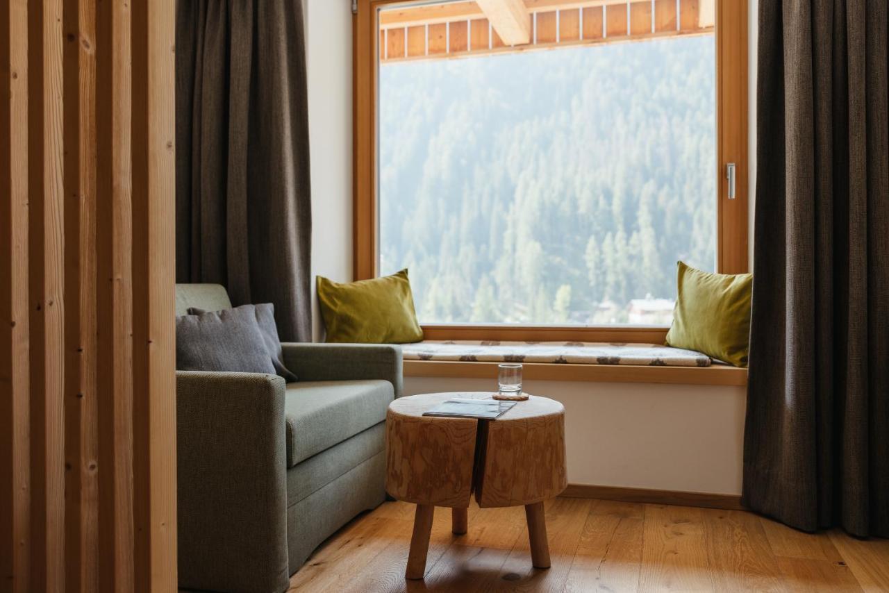 Berghotel Sanvi San Martino in Badia Bagian luar foto